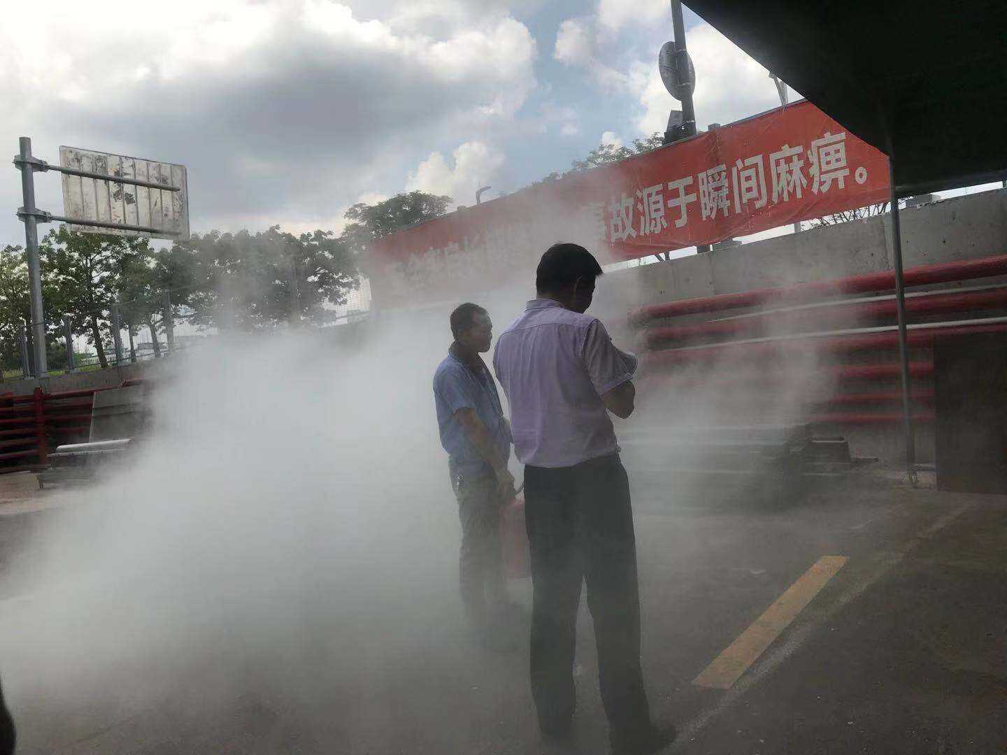 榮德機器人開展消防演習(xí),提高安全意識